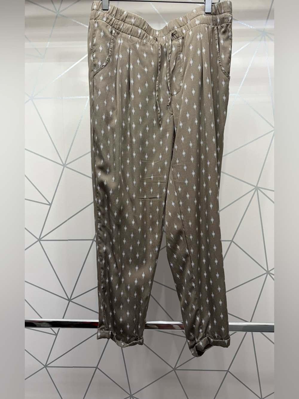 Garnet Hill Women's Brown Cuffed Pants Size 10